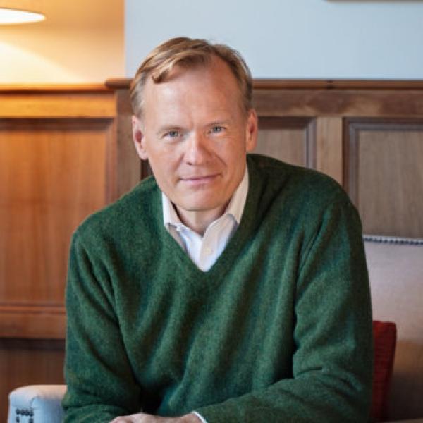 headshot of John Dickerson