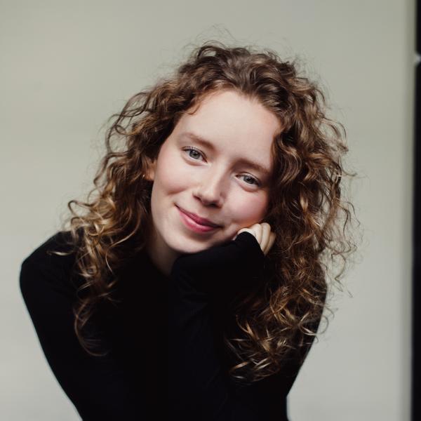 Meg Josephson Headshot