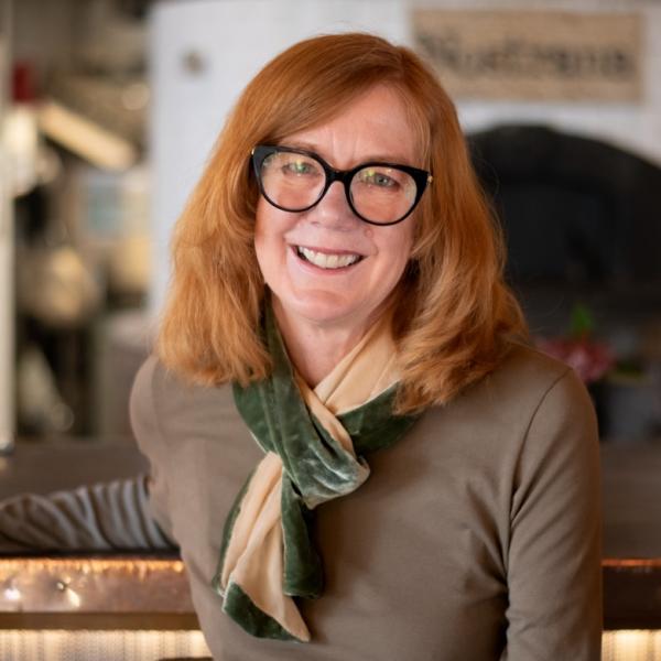 Cathy Whims Headshot