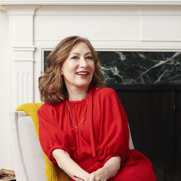 Annabelle Gurwitch Headshot