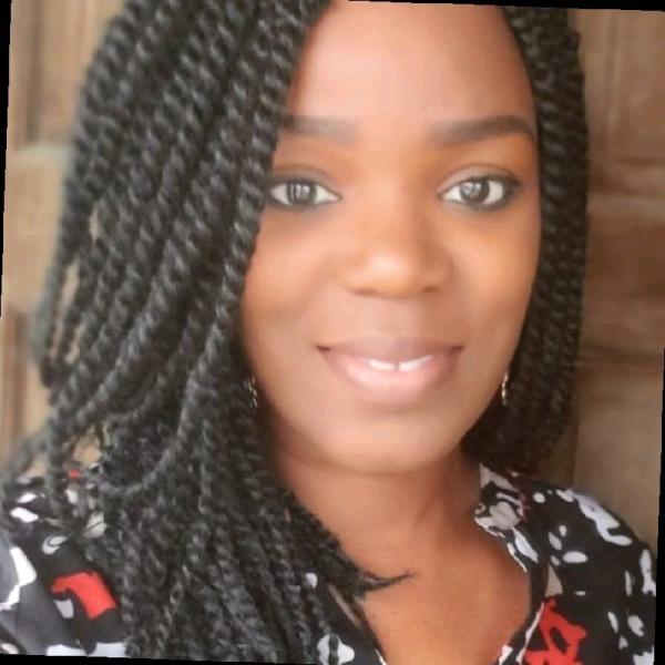 Headshot of Shantrell Austin