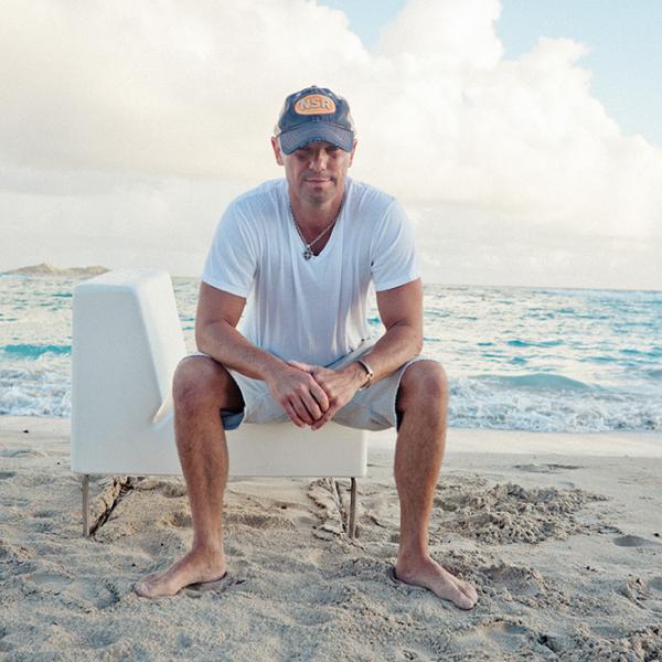 Headshot of Kenny Chesney