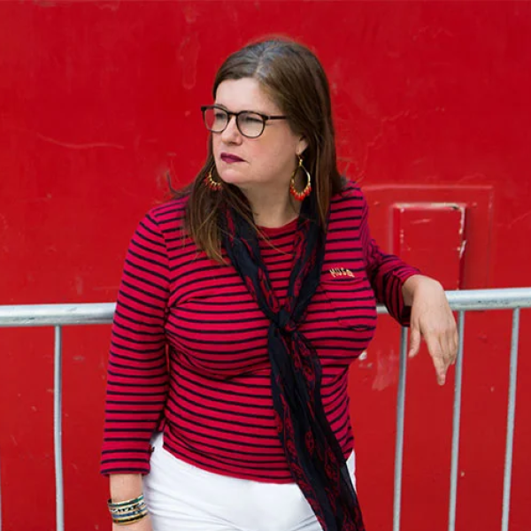 headshot of holly Gleason